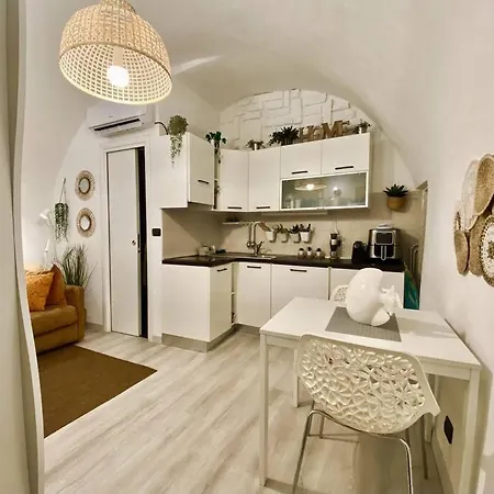 217 - La Petite Perle -centro Storico- 500m Dal Teatro Ariston Apartament San Remo